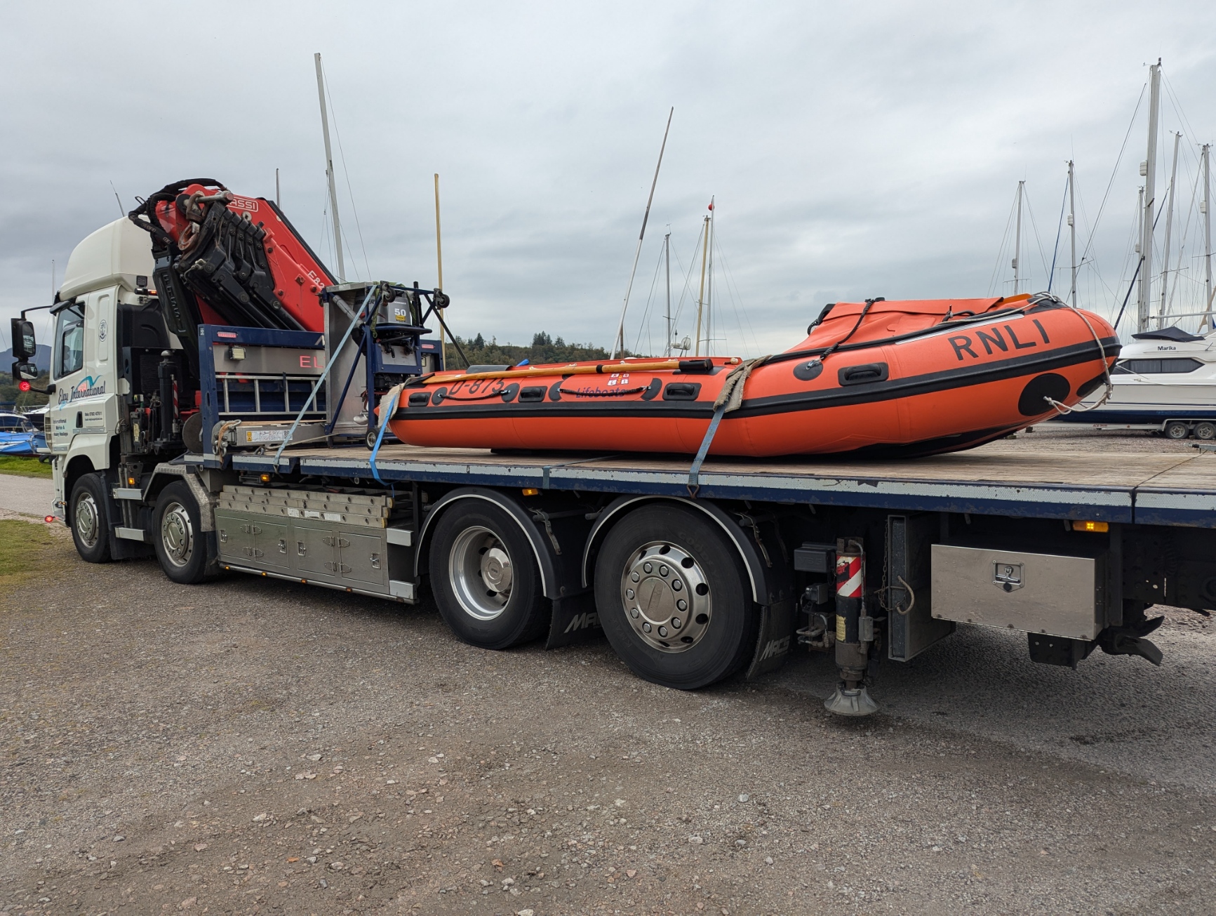 Relief lifeboat D-875 arrives in Kippford