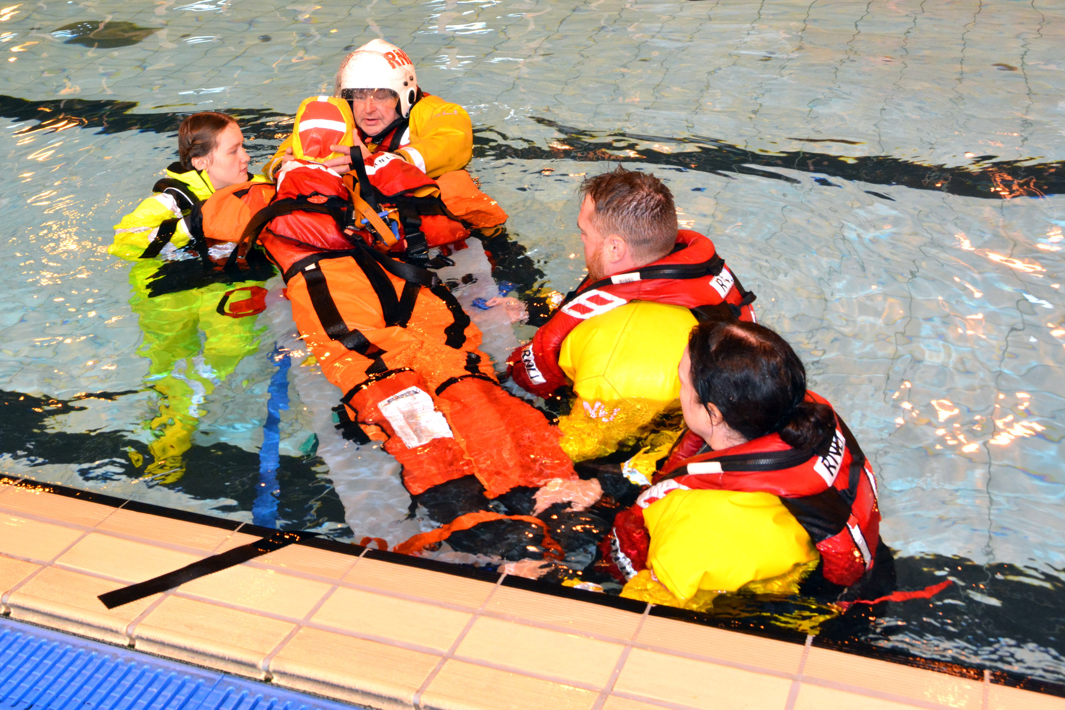 More discussion of the rescue stretcher in use