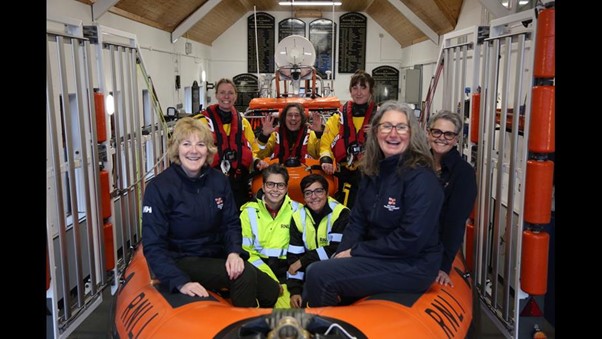 Girls in the Boat crew
