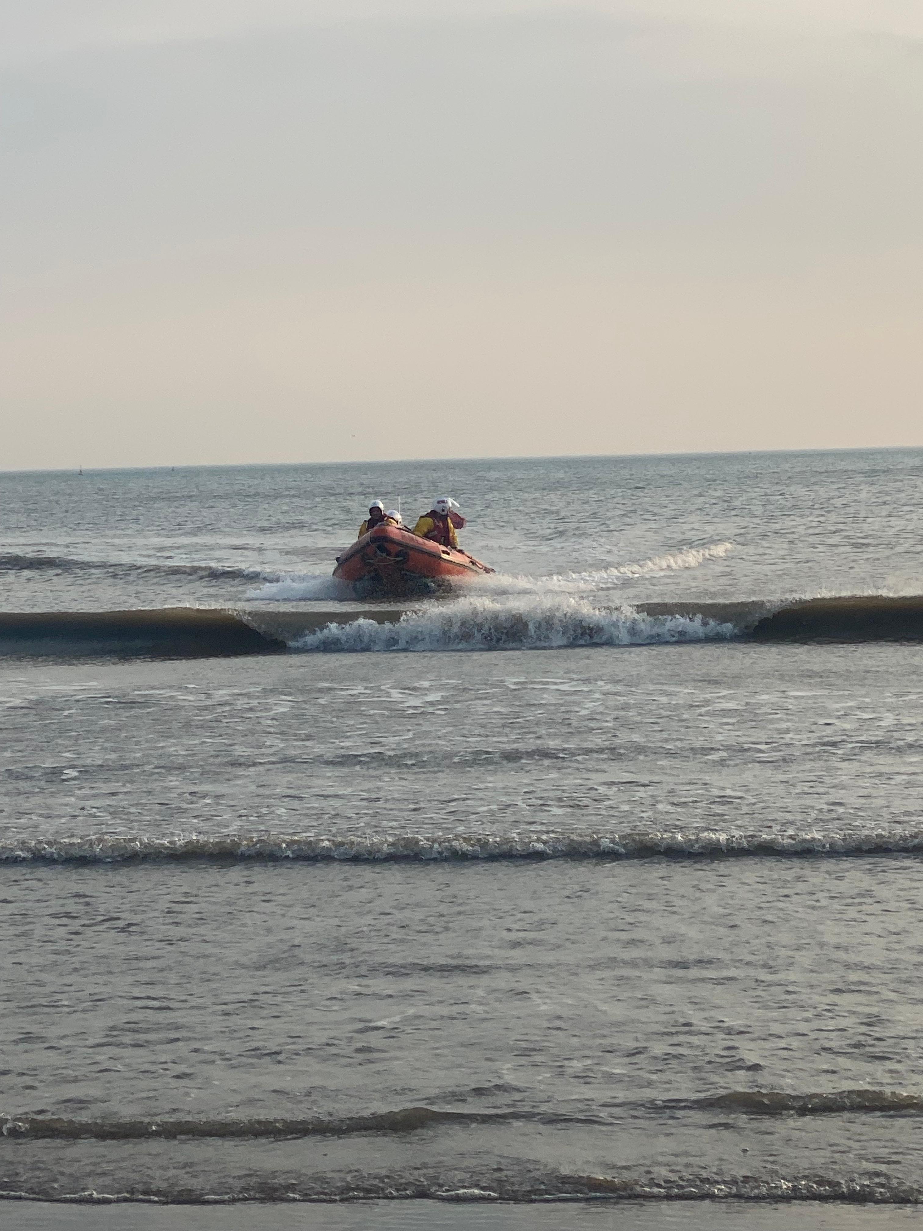 Port Talbot RNLI launch to a paddle boarder on distress 