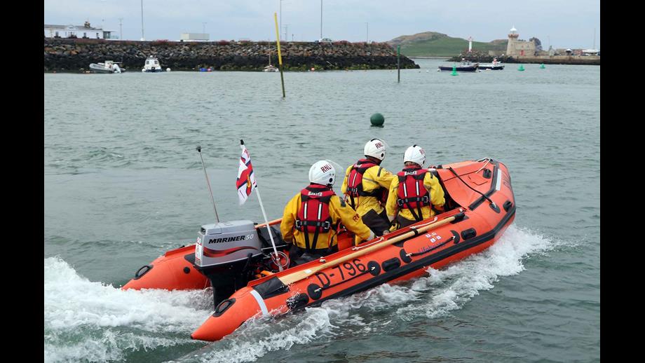 Rnli Launch Methods Howth RNLI launch twice to reports of swimmers in difficulty in North ...