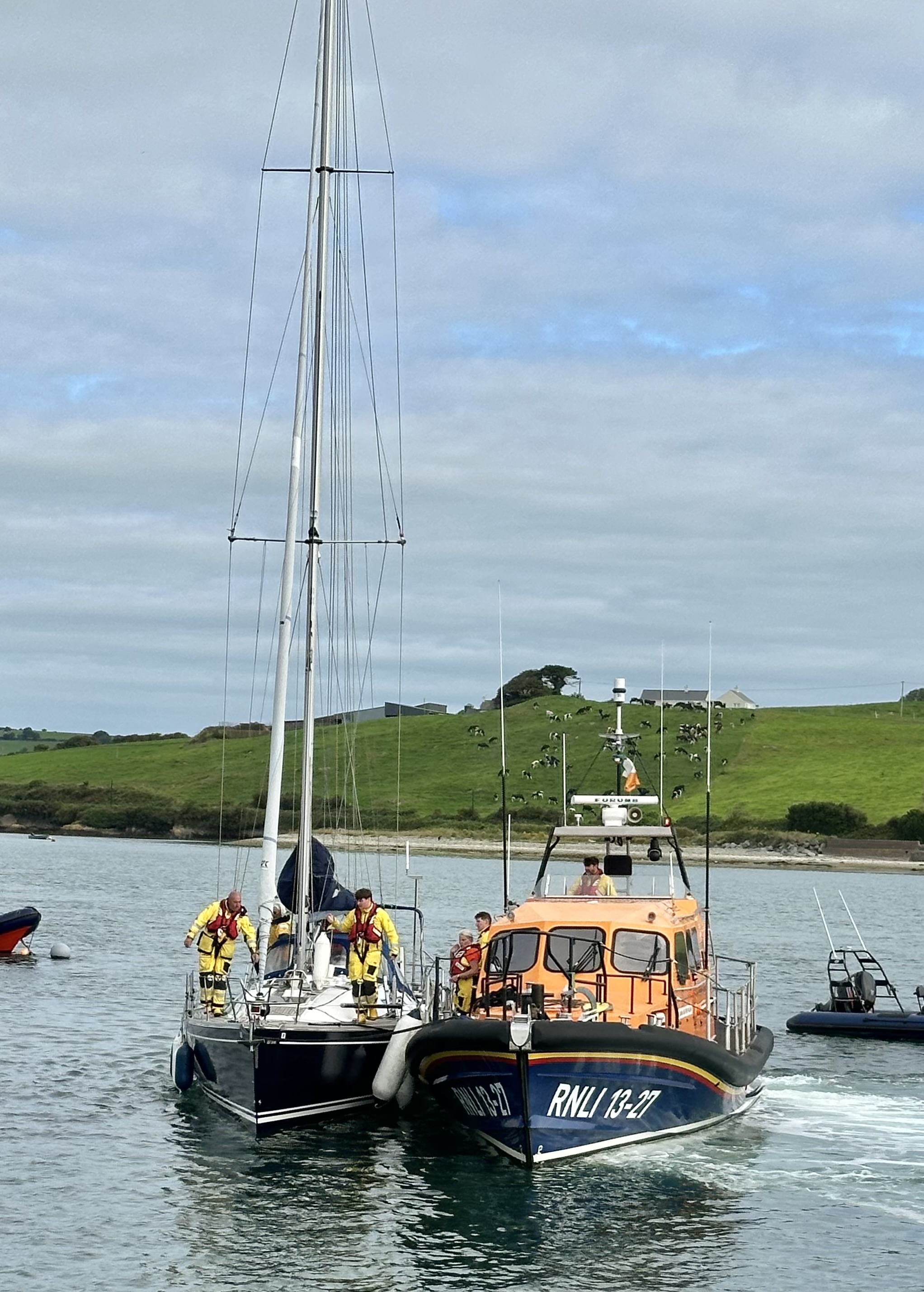 Courtmacsherry RNLI rescues two sailors - lifeboat and vessel pictured