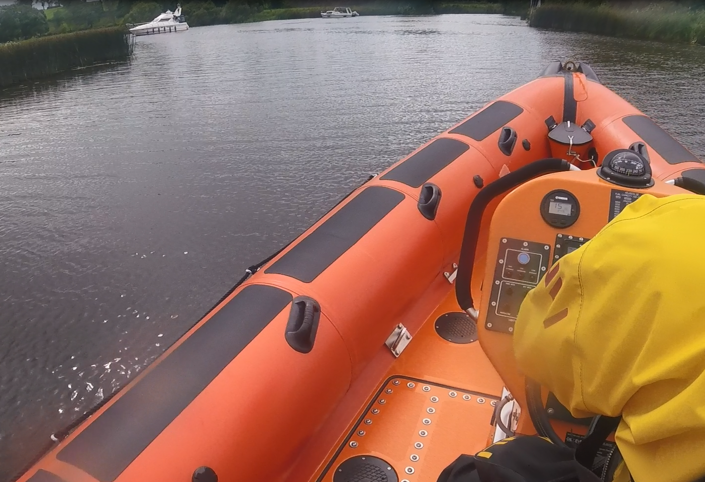 Carrybridge RNLI assist 5 people in separate rescues over 24 hour period