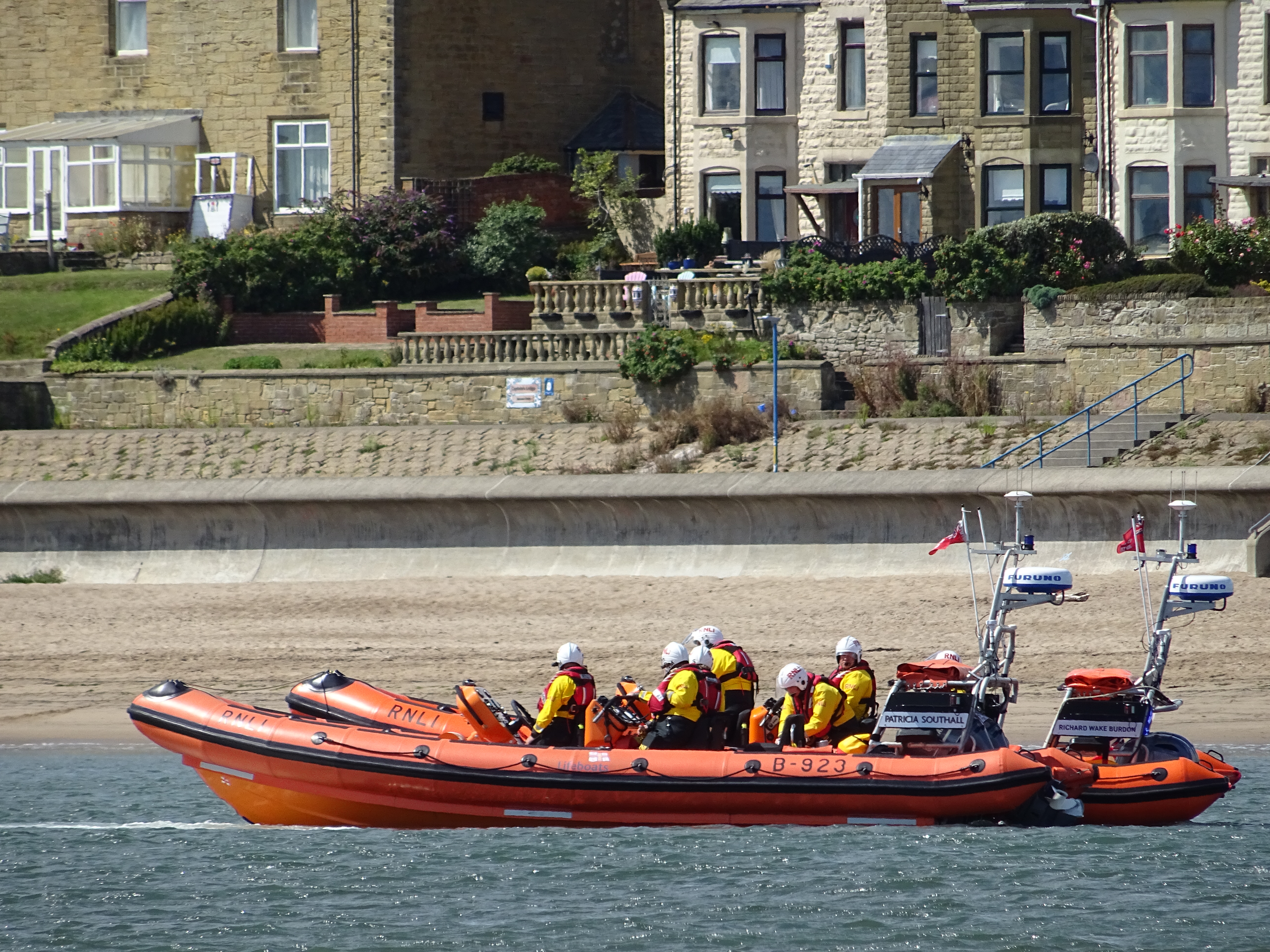 Newbiggin and Blyth lifeboats on training exercise
