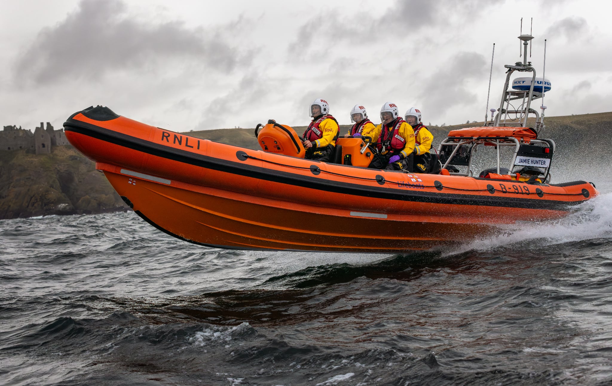 Stonehaven inshore lifeboat, Jamie Hunter, skipping the waves with four crew aboard