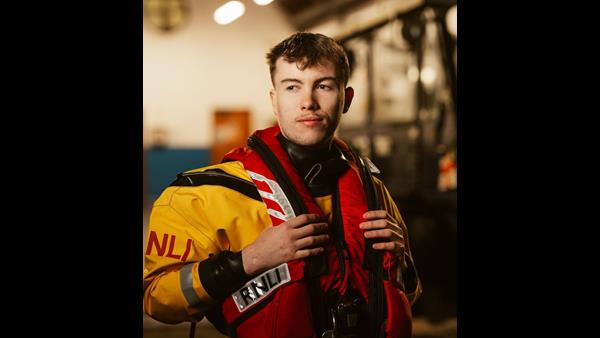 Trainees First Call Overdue Jet Skier leads to First call out for two Trainee Crew at Largs ...
