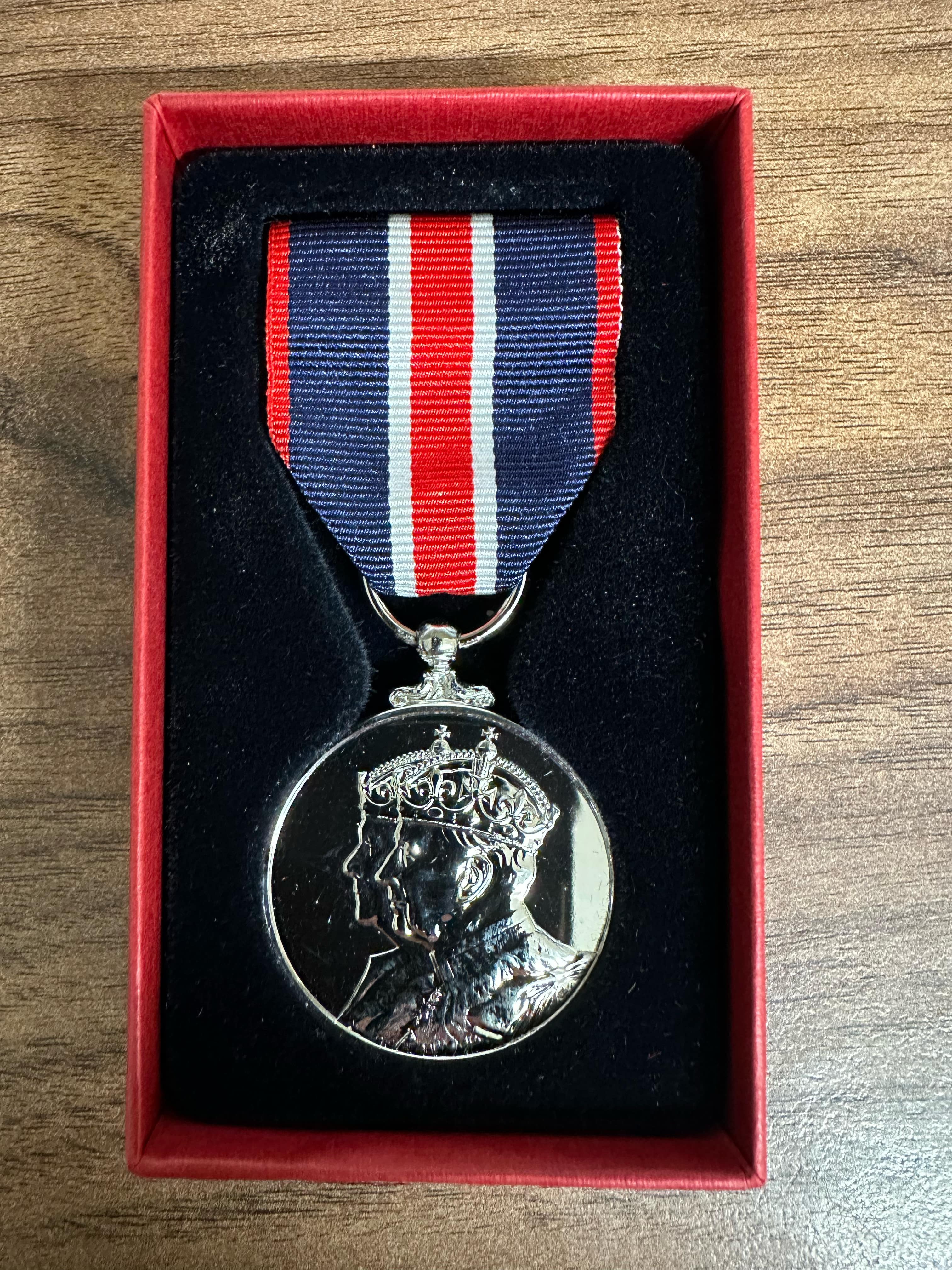 Kings Coronation Medal awarded to Wells RNLI In presentation box 