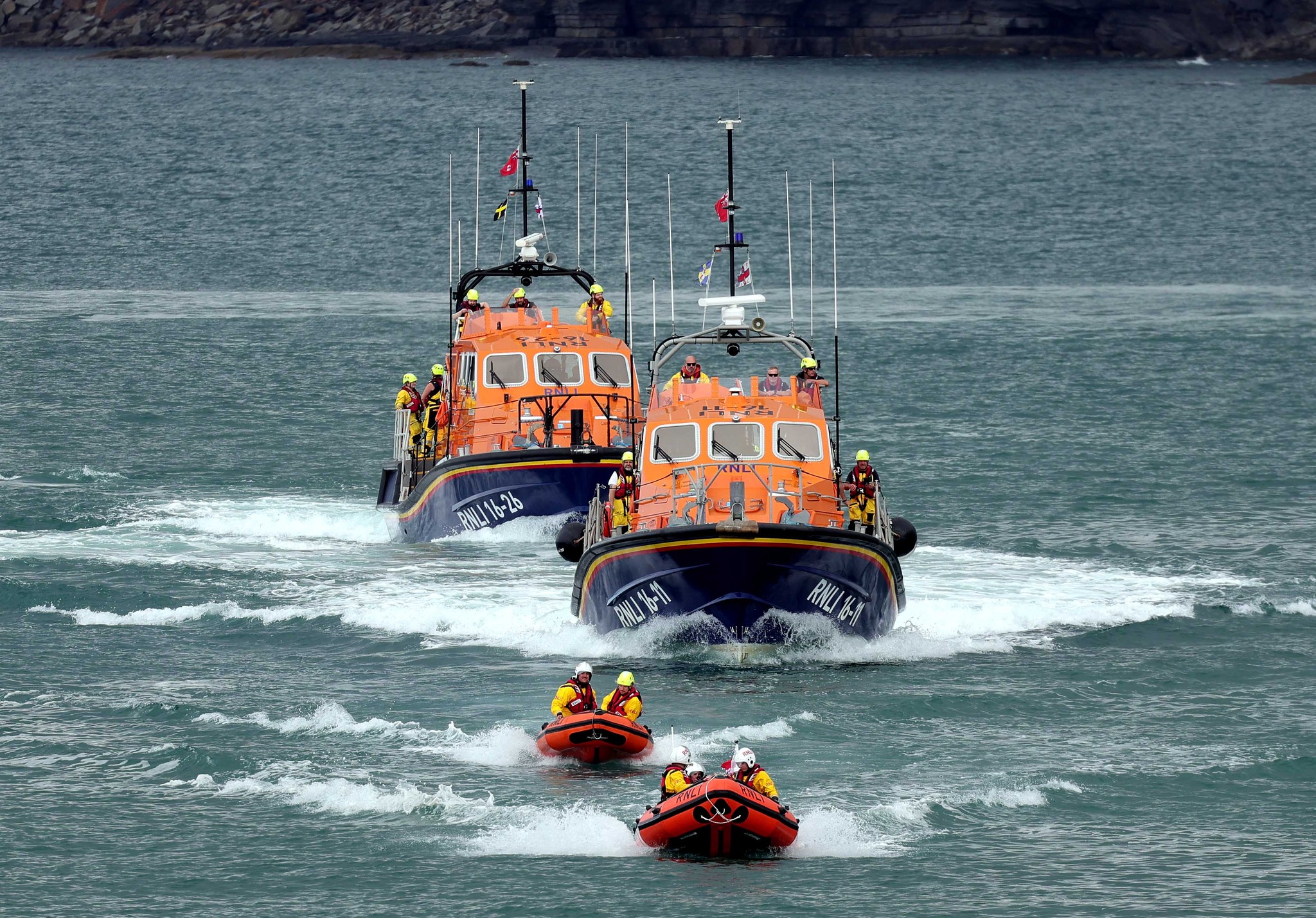 After the naming ceremony D-899 Swaine Legane took part in a special flotilla with Tamar Lifeboats from St.Davids and Angle RNLI stations.