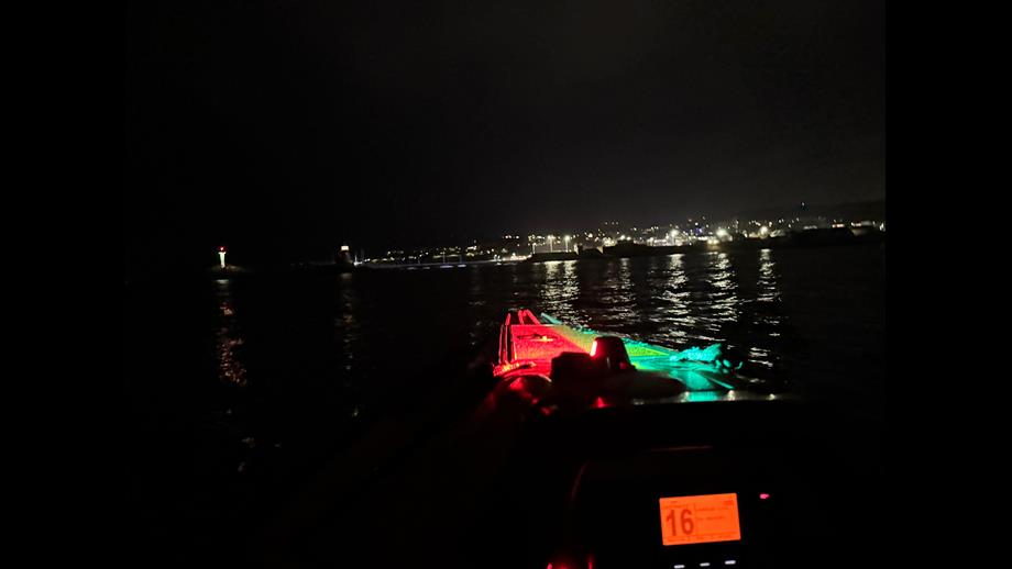 Rnli Night Rescue Howth RNLI launch at night to rescue two on board broken down powerboat ...