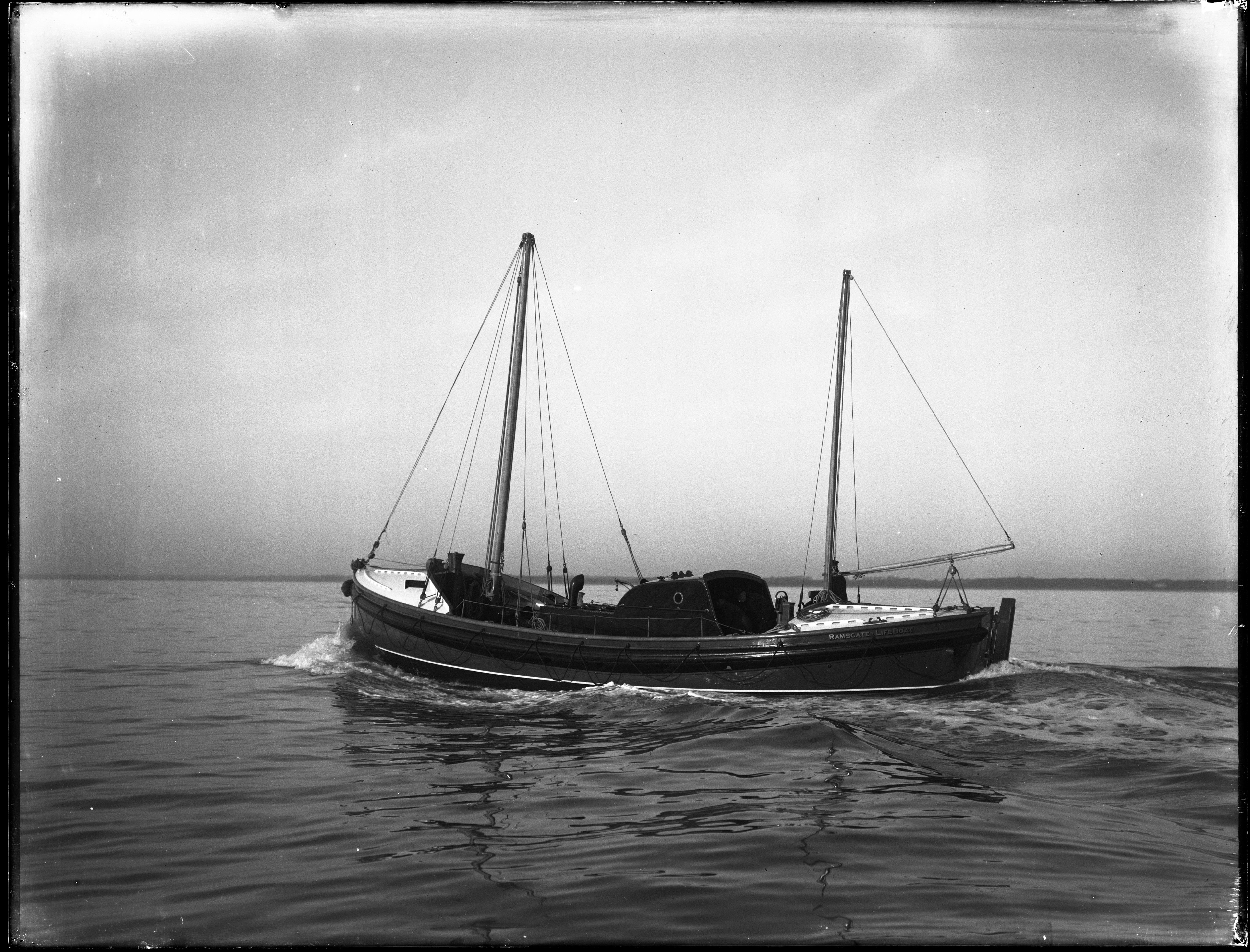 Ramsgate RNLI wartime lifeboat Prudential (RNLI-Beken of Cowes)