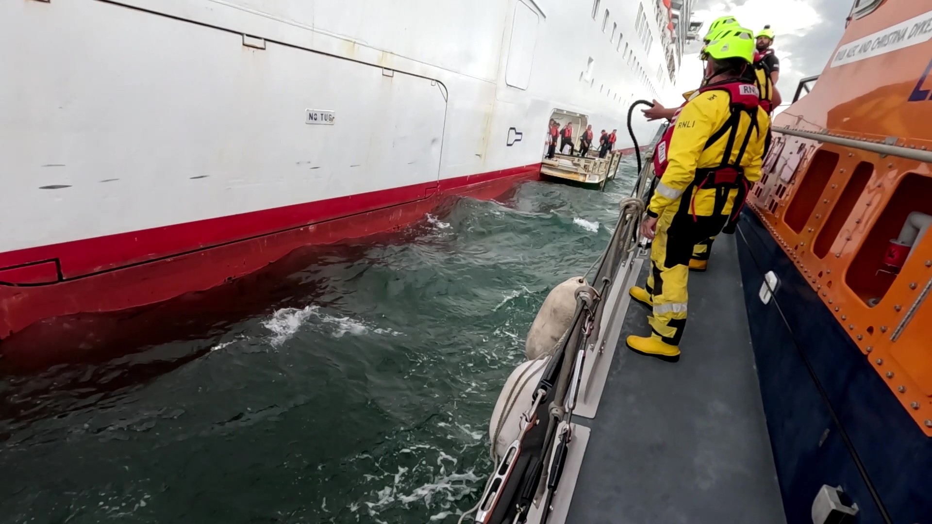 Torbay RNLI Undertakes Emergency Medical Evacuation From Ship In Tor Torbay RNLI Undertakes Emergency Medical Evacuation From Ship In Tor