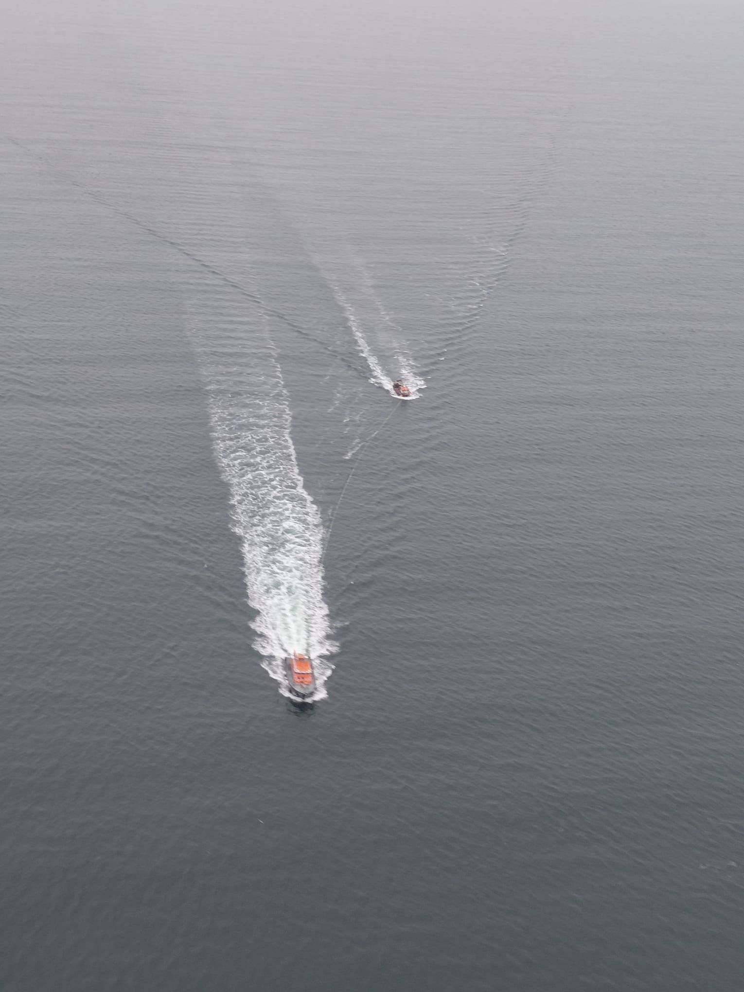 Overhead shot of Aran Islands RNLI bringing a fishing vessel's crew to safety