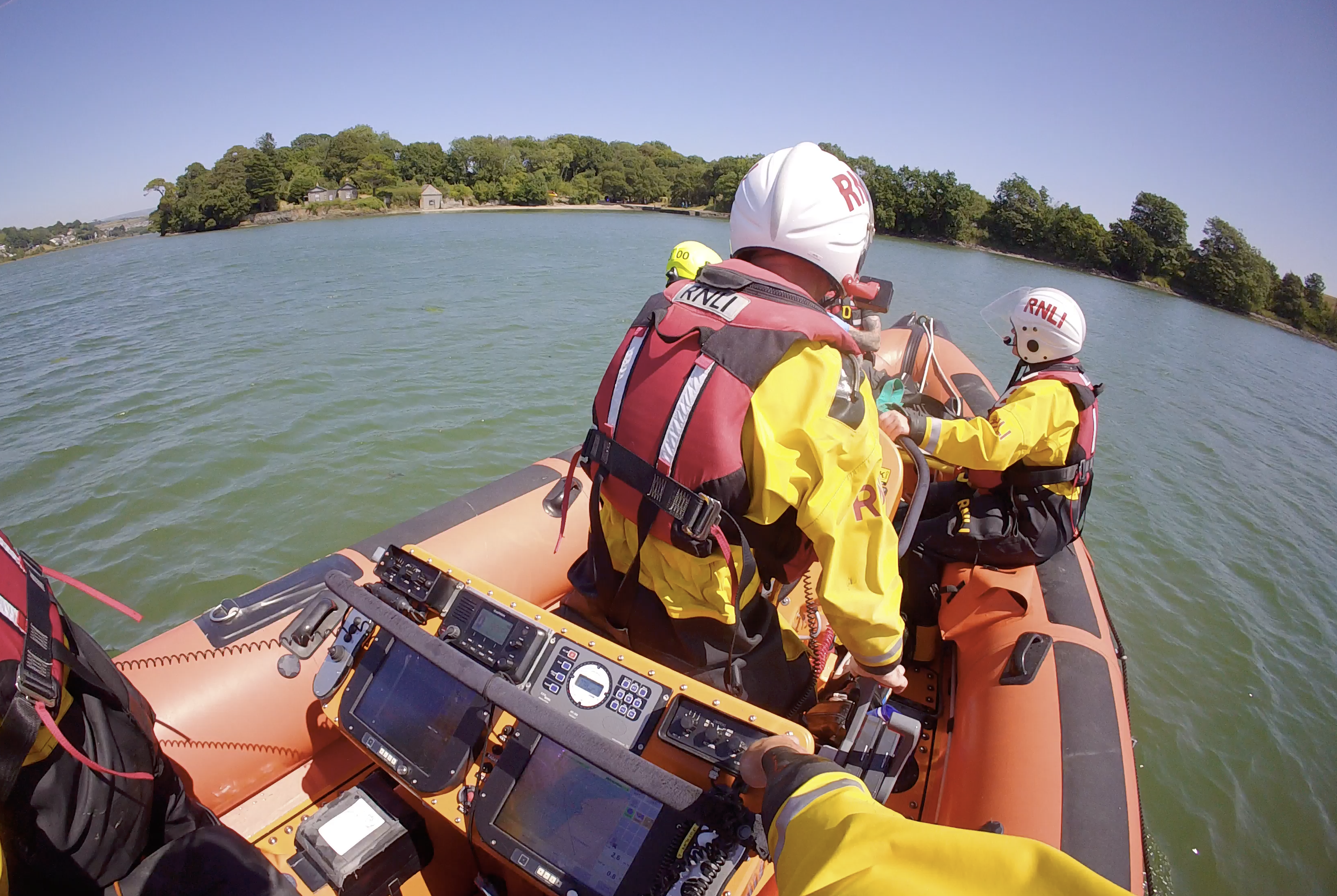 Extracting the casualty to the rendezvous point.
