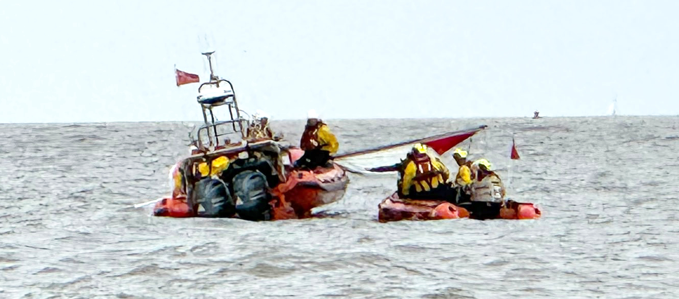Helping the unfortunate sailor - Image taken from the shore