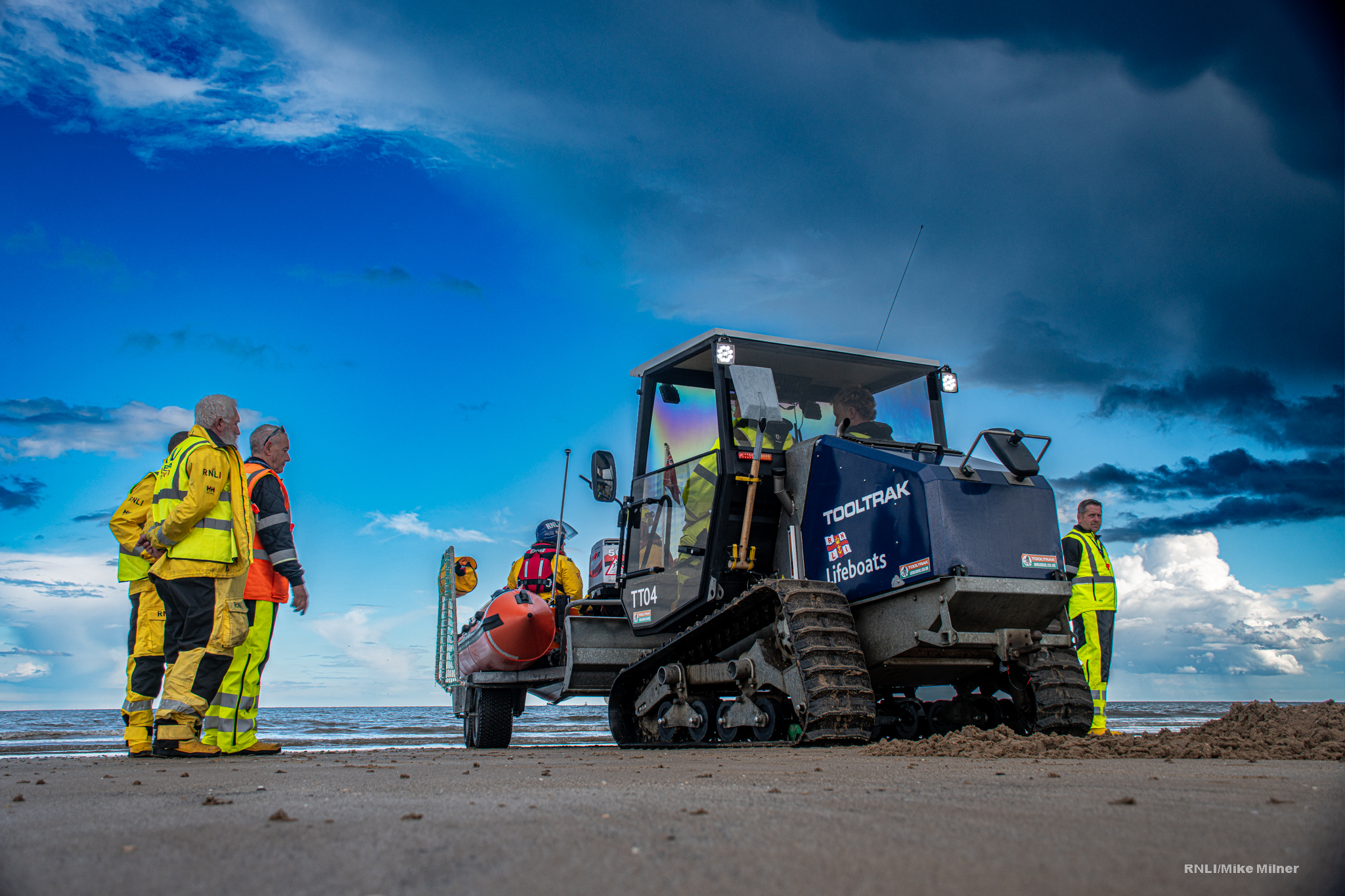 Bridlington inshore lifeboat 'Ernie Wellings' ready to launch