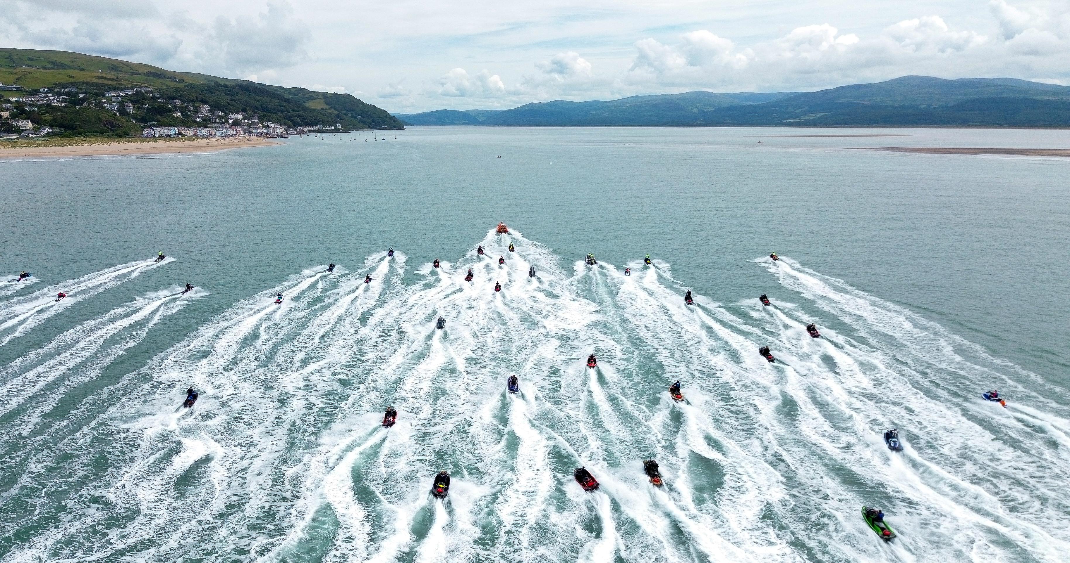 Aberdyfi RNLI's lifeboat escorts over 100 jet skis into the estuary