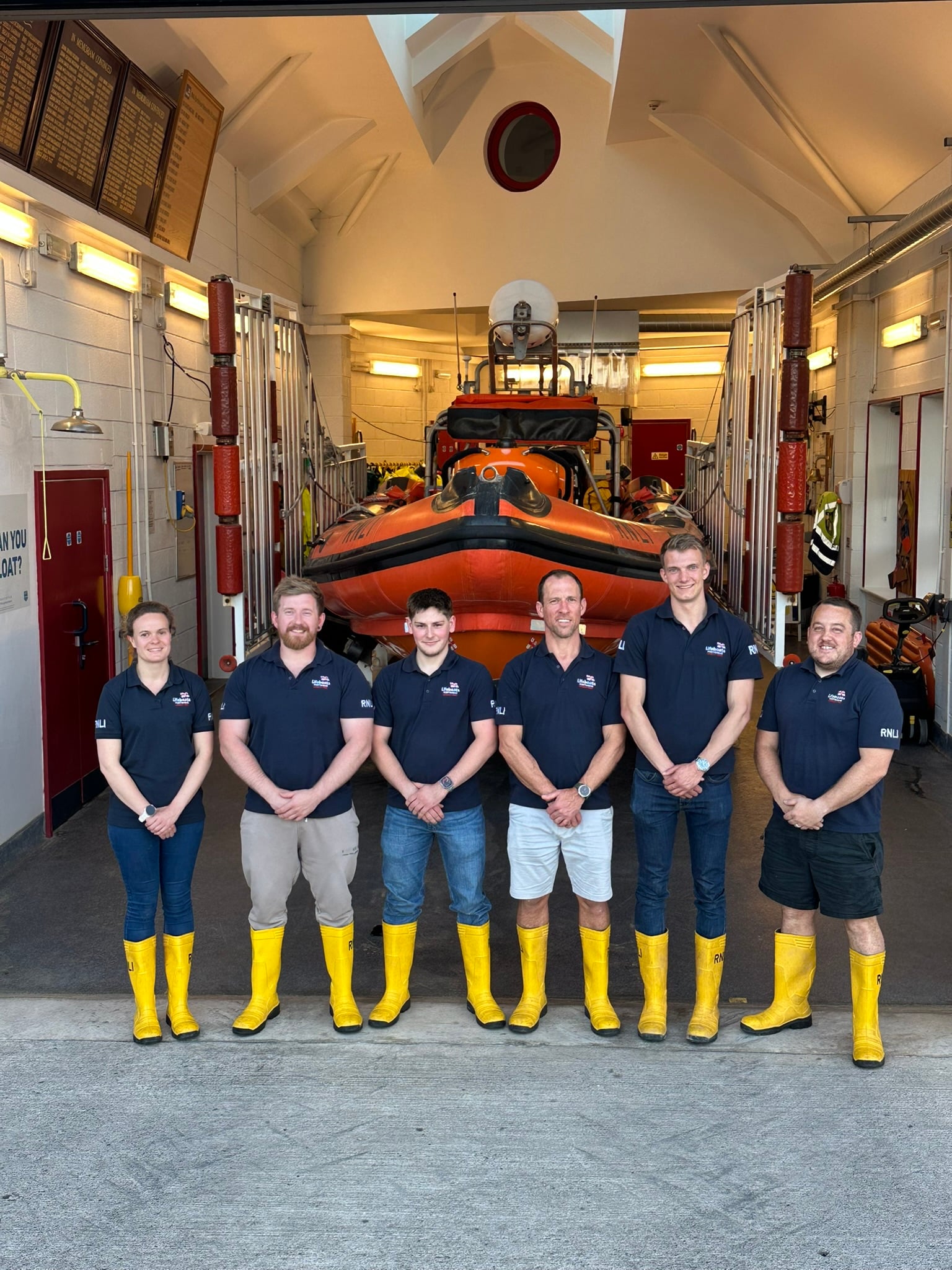 Image of the new trainee volunteer crew left to right is Zoe, Liam, Dom, Simon, Harry and Adam.