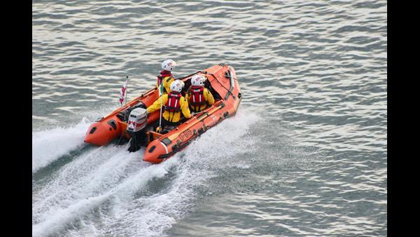Rnli Launch Methods Fethard RNLI launch to assist lone sailor near Barrow Bridge | RNLI