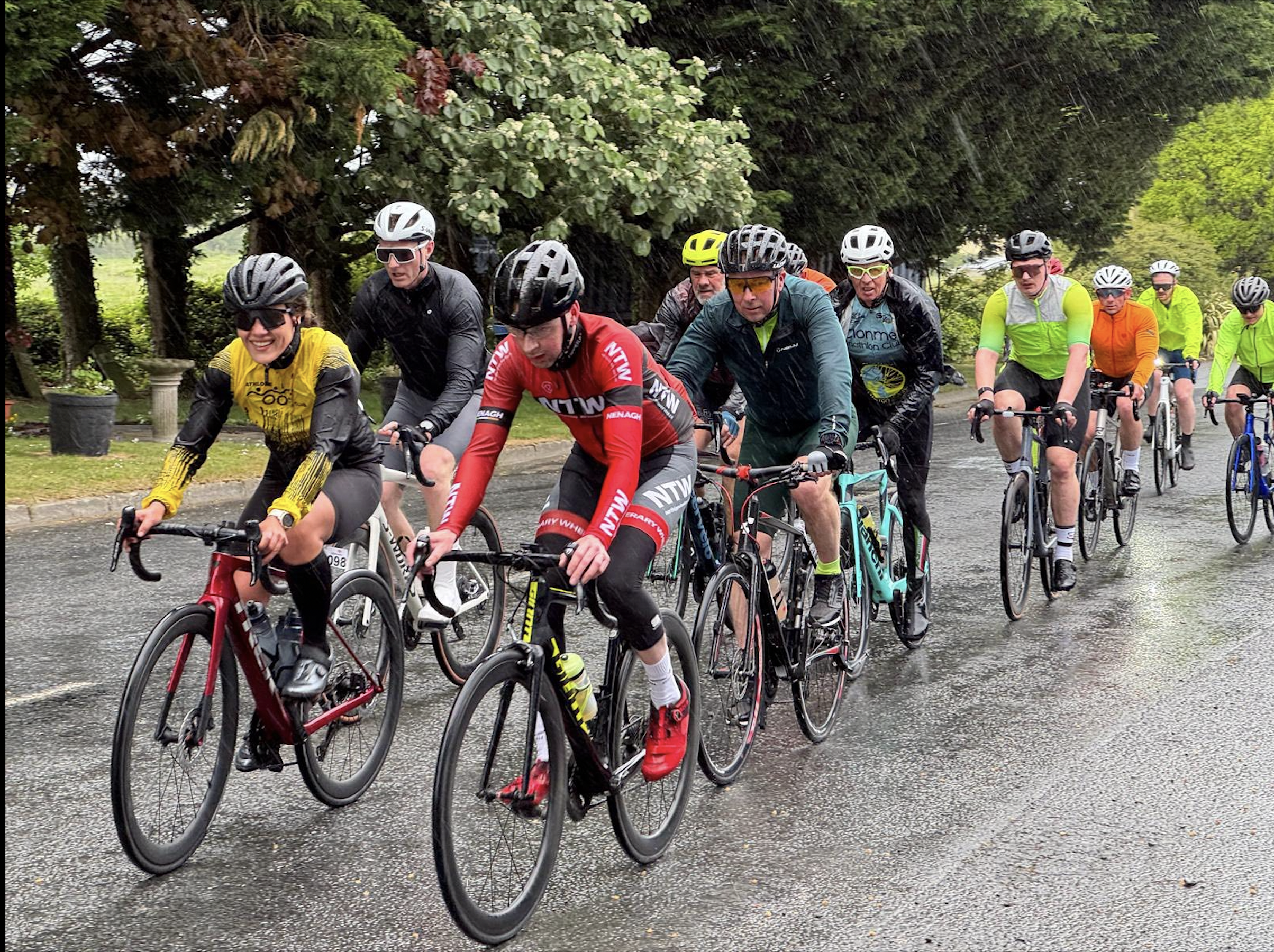 Cyclists as a group on the Lap the Lake Charity Cycle at Portroe