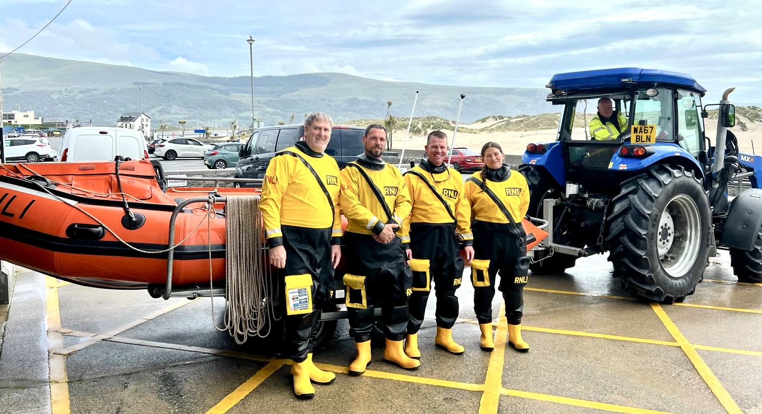 Assessor Paul Taylor with Helm Kyle Smith and Tier Two pass outs Luke and Sharon with ILB Craig Steadman
