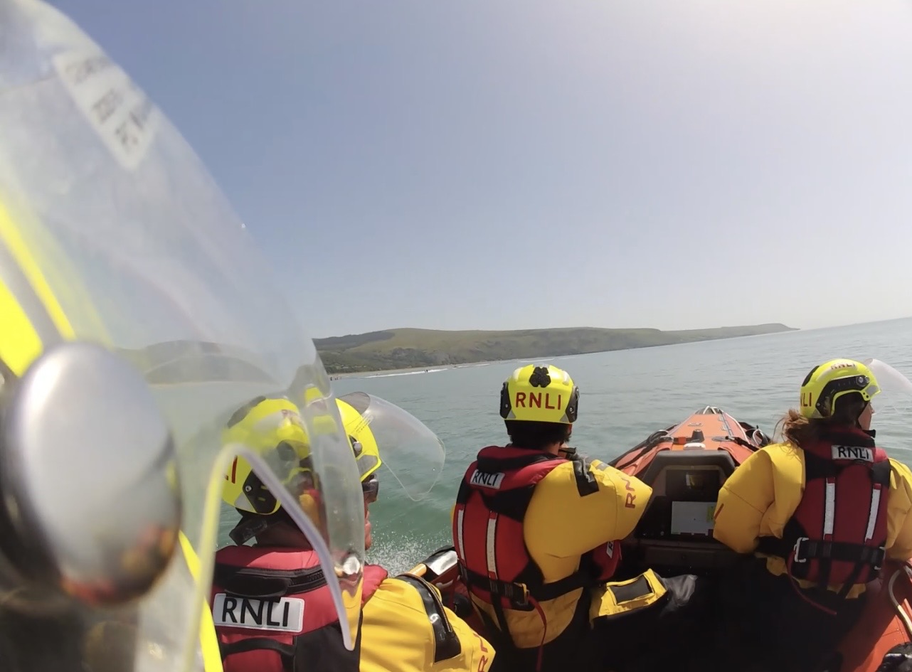 ILB crew in boat 