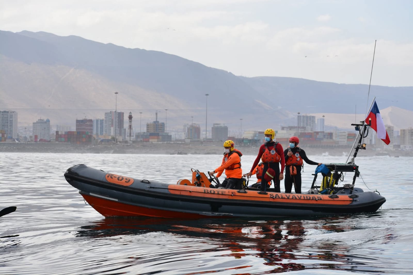 Iquique lifeboat R-9 off the coast of Chile 2026
