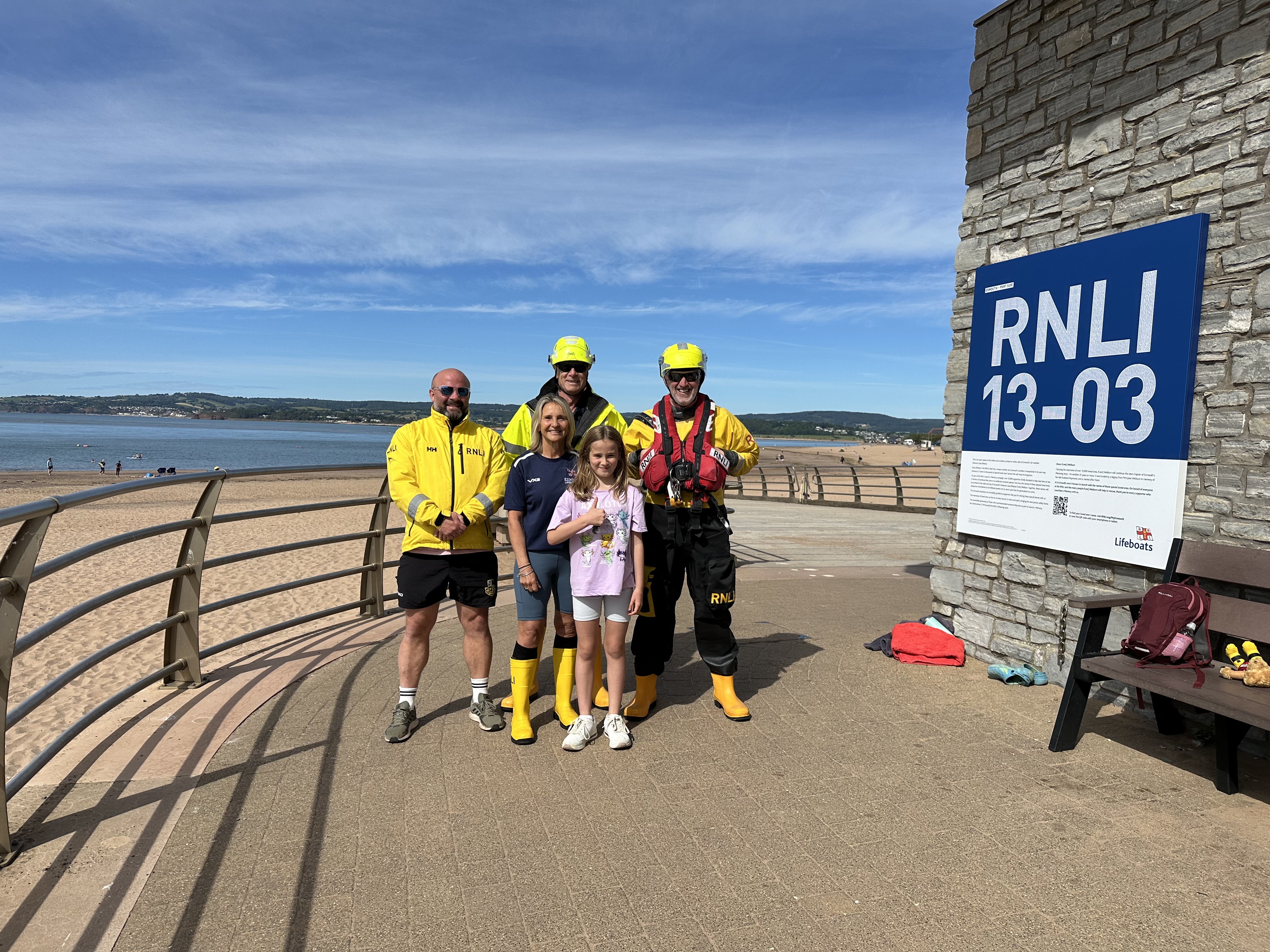 Ivie and volunteers from Exmouth RNLI at the start line of their Mayday Mile
