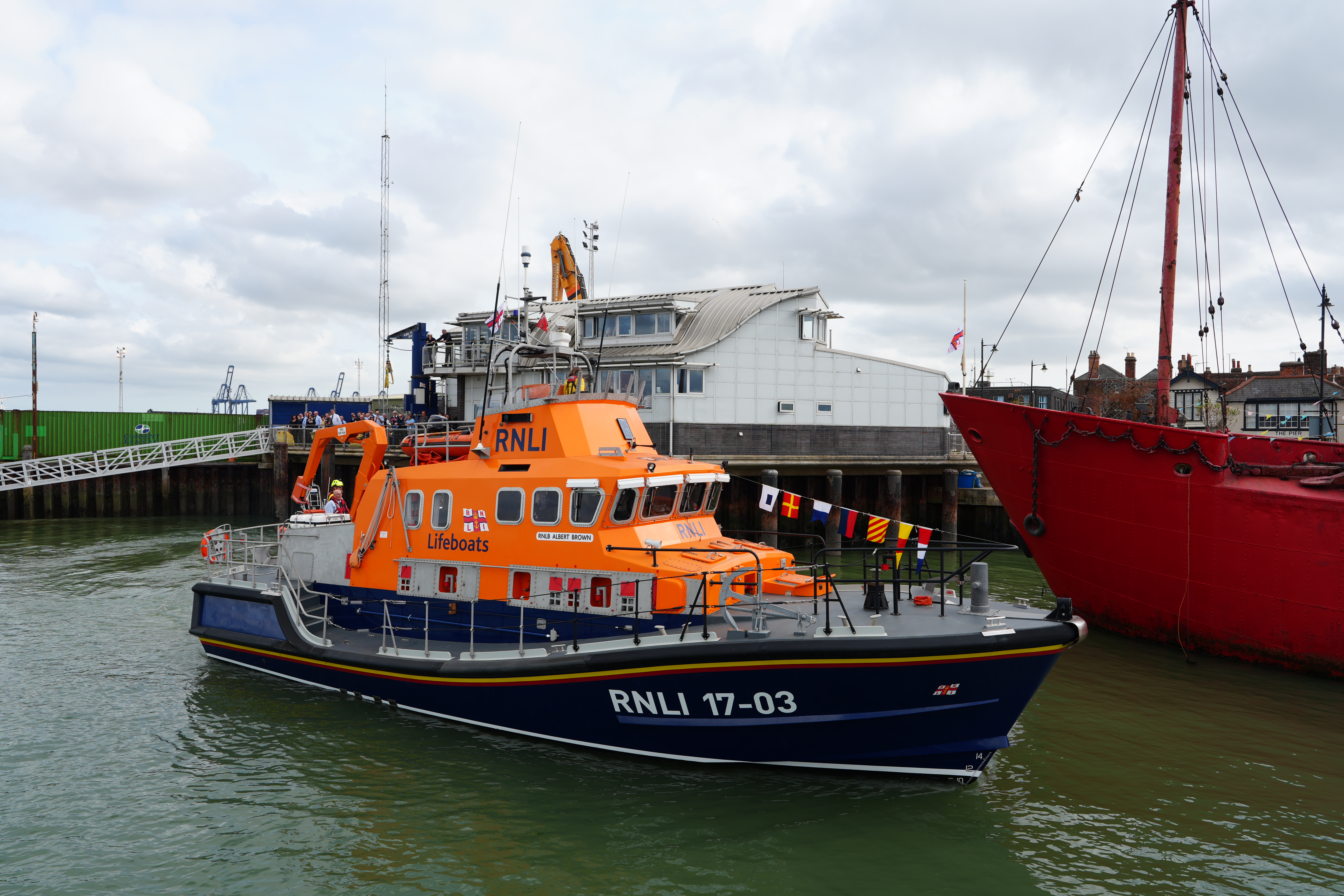 17-03 with Harwich Lifeboat station in the background