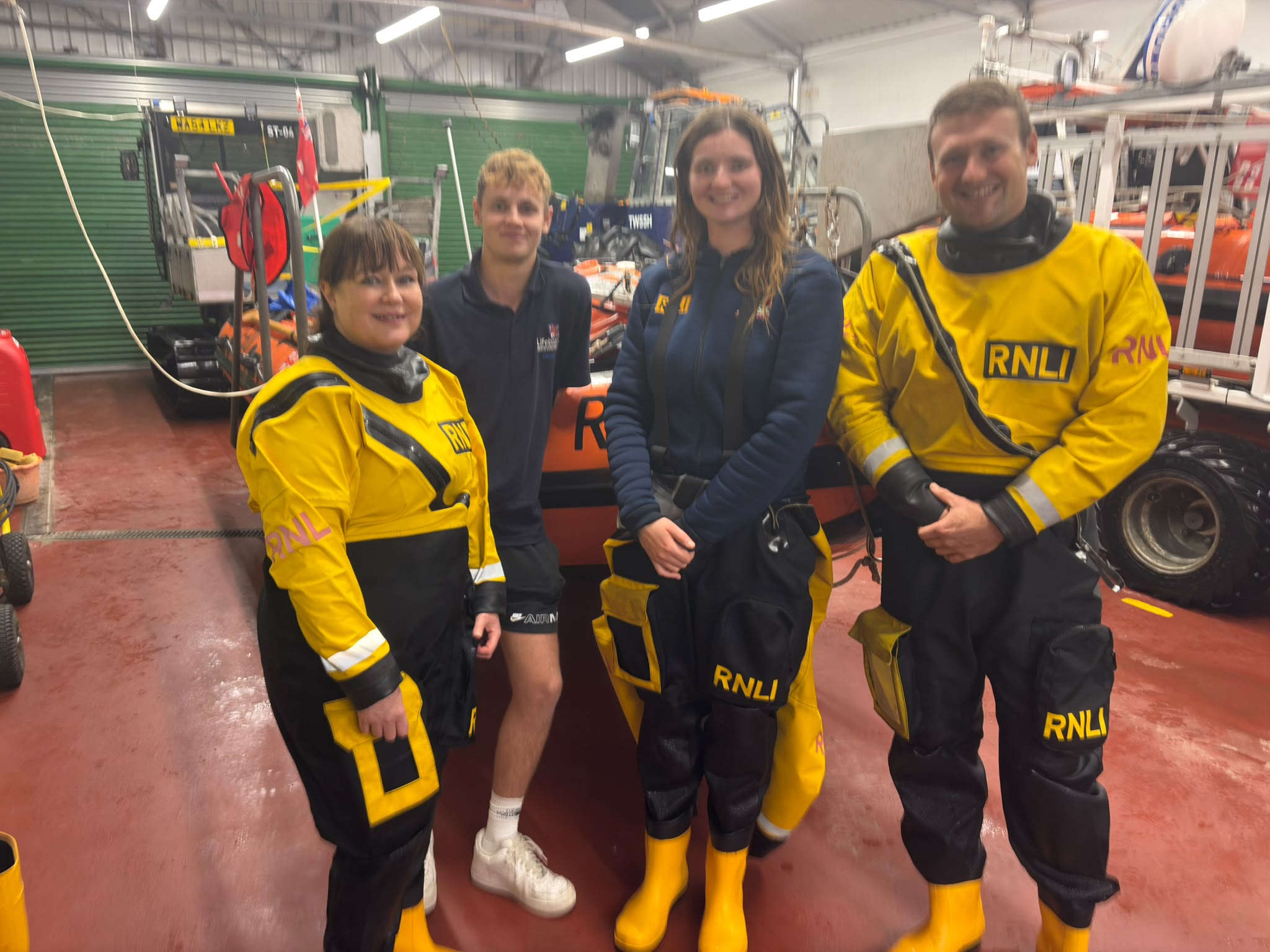 Pictured alongside Megan (2nd right) and Tom Way (right) are fellow crew members Julie Brown (left) and Jake Coombes (2nd left), who also achieved their Tier 2 on the D Class, last month.