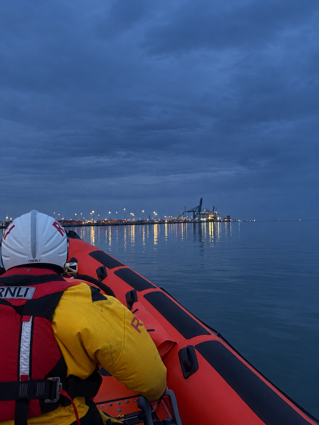 Gravesend Lifeboat Responds to Mayday Following Serious Injury Onboard ...