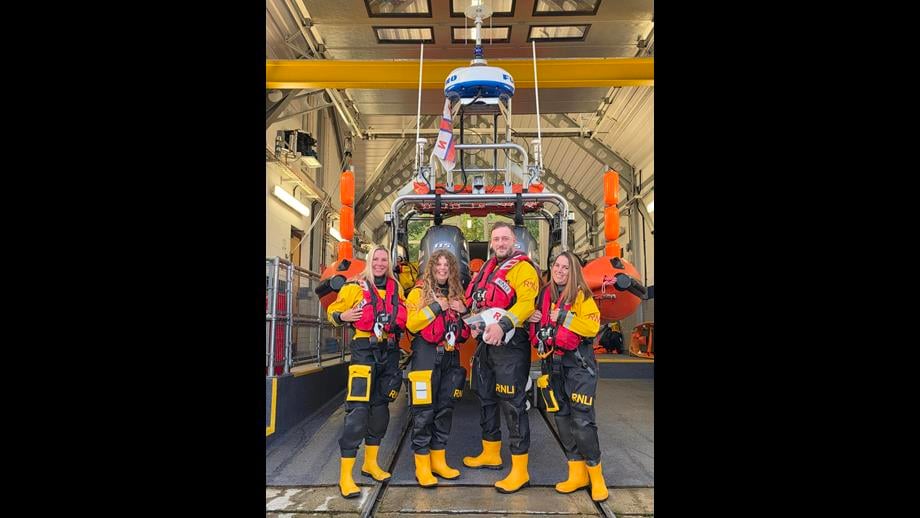 Assesmsnt Loch Ness RNLI celebrates assessment success for volunteer crew | RNLI