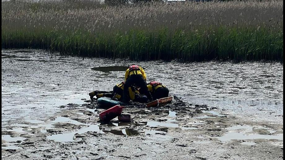 Mudeford RNLI rescue boy trapped in the mud | RNLI