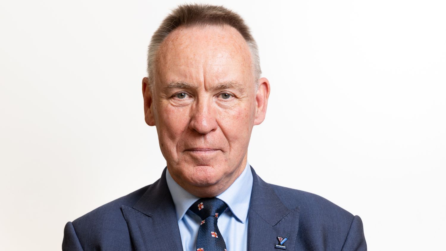 Portrait of Simon Bowen