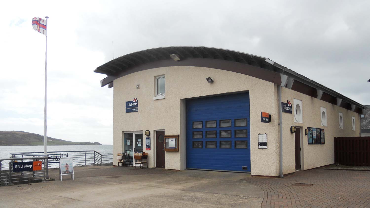 Tighnabruaich RNLI Shop