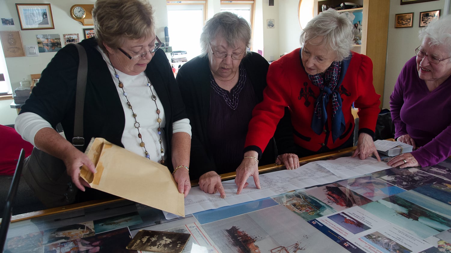 Descendants of Andrew Noble and Andrew's sister gather at the lifeboat station 