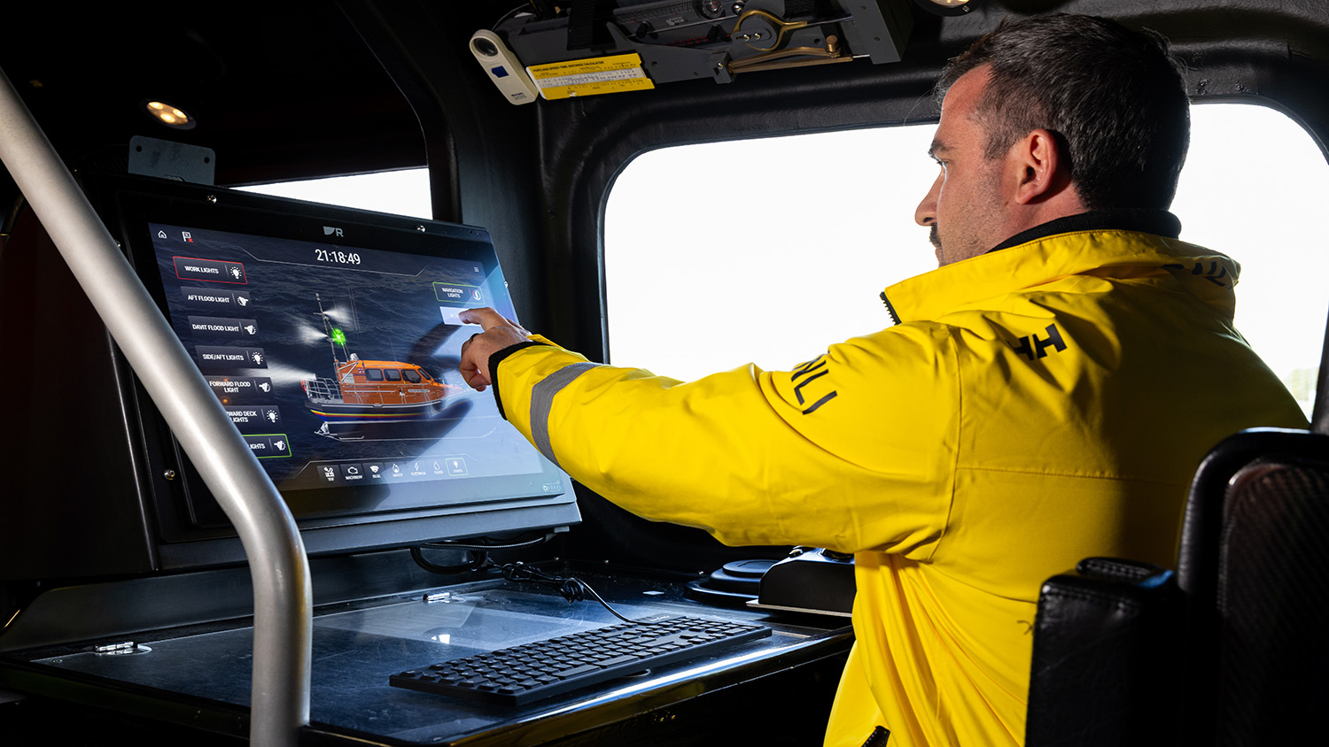 Fergus Holley, Senior Operations Manager, using the new SIMS system on the prototype Shannon. 