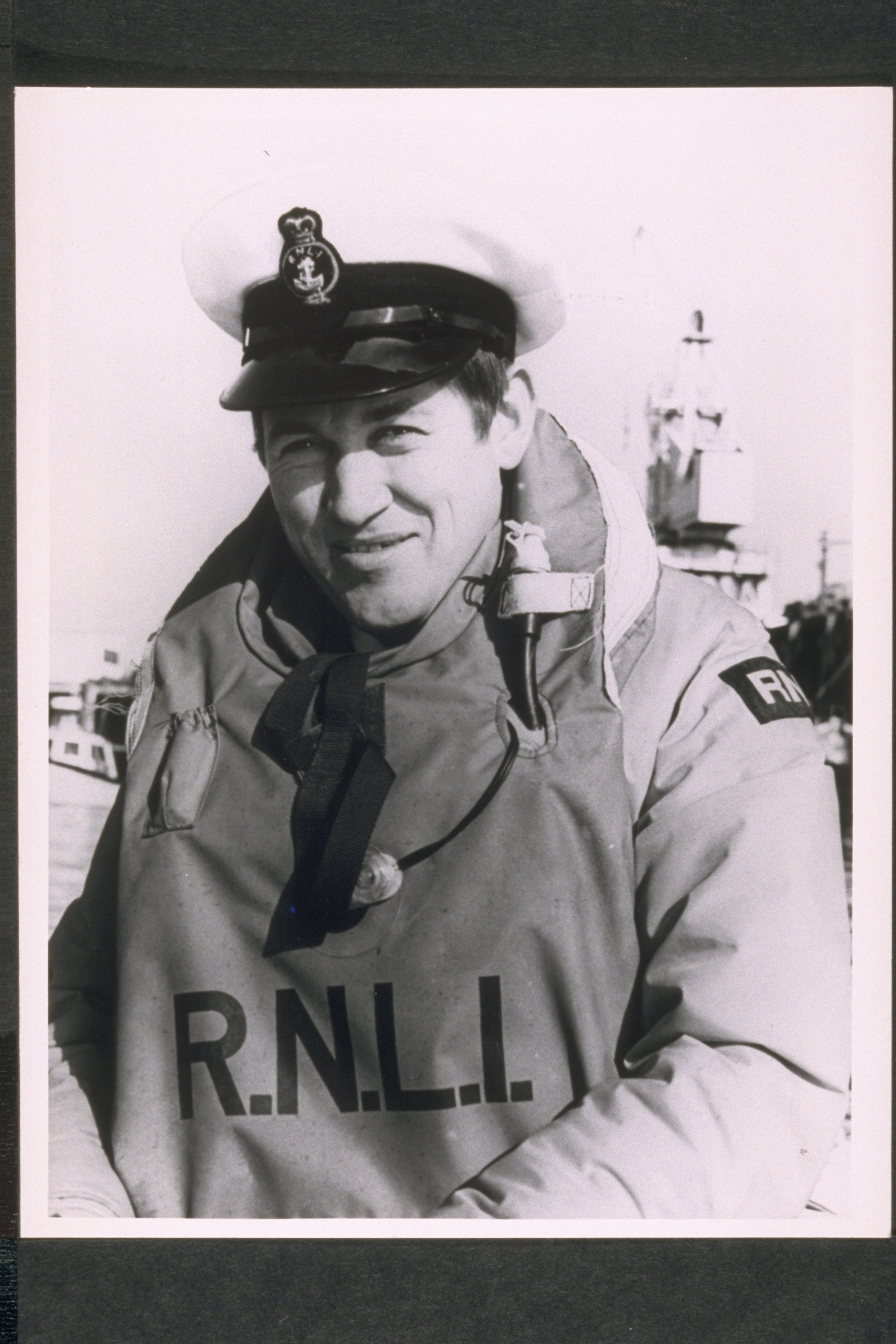 Coxswain Michael Scales