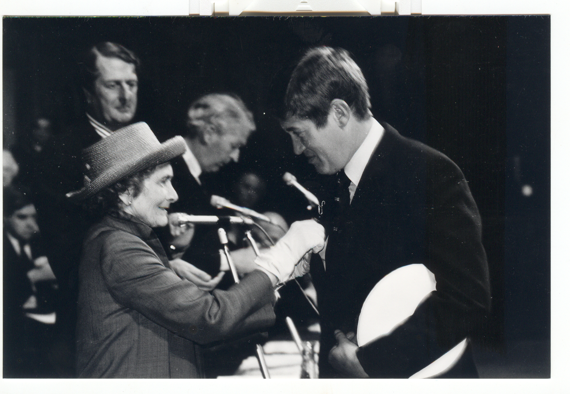 Coxswain Michael Scales receiving gold medal